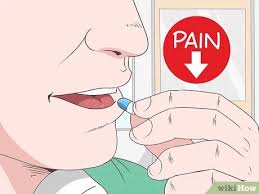 Comme je me suis sévèrement cassé le coude, avec des blessures partout sur le visage, ma dent cassée était vraiment traitée en dernier. 4 Manieres De Limer Une Dent Aceree Wikihow