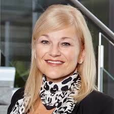 Cynthia Burkhardt's Instagram, Twitter & Facebook