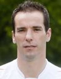 Rejoins la communauté de mode de seconde main qui compte plus de 37 millions de membres. Petit Player Profile Transfermarkt