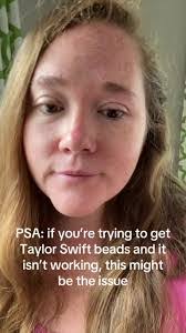 Ell Taylor's Instagram, Twitter & Facebook