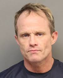 Ticket for shoplifting leads to more charges for Lincoln man