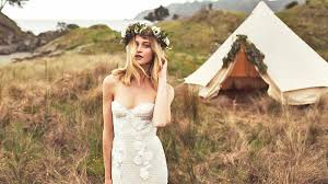Each one of these outfit ideas will express yourself, all you need is to choose funky elements that are not only chic and vintage, but also exotic and ethnic. 40 Stunning Bohemian Wedding Dresses For Brides The Trend Spotter