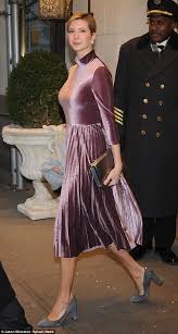 Ivanka Trump Shows Off Her Glamorous Velvet Dress And Bare Legs Fashion Ivanka Trump Style Trump Fashion