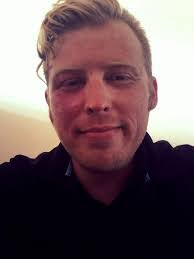 Hallie Butcher's Instagram, Twitter & Facebook