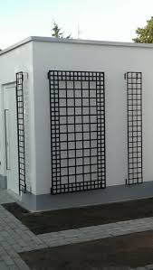 Aufgrund der individuell anpassbaren höhe wird das gärtnern zum kinderspiel und lästiges bücken gehört der vergangenheit an. Wand Rankgitter Aus Metall Als Kletterhilfe Vom Hersteller Kaufen