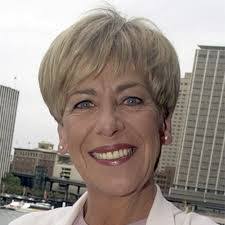 Maxine Hooks's Instagram, Twitter & Facebook