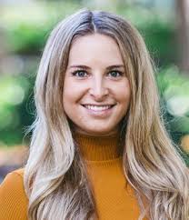 Camille Hanna's Instagram, Twitter & Facebook