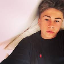 Riley Nixon (@RileyNixon9)