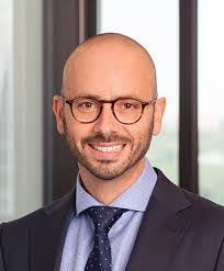 Edward Sabat's Instagram, Twitter & Facebook