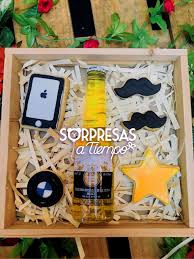 Tienda De Regalos A Domicilio En Bogota Sorpresas A Tiempo Regalos Regalosparael Galletas Diadelpad Regalos Sorpresa Para Hombre Tiendas De Regalos Regalos
