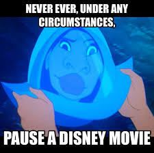 Hercules is an entertaining and hilarious disney movie for kids and adults. Never Ever Pause A Disney Movie Funny Disney Jokes Disney Funny Funny Disney Memes