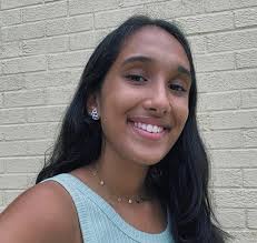 Maya Chatterjee's Instagram, Twitter & Facebook