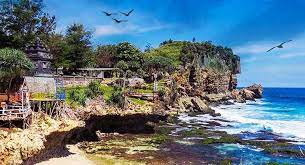 Di sisi lain itu adalah salah satu kearifan lokal yang banyak dipercaya masyarakat hingga kini. Pantai Ngobaran Htm Rute Foto Ulasan Pengunjung