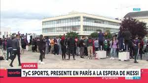 Lionel messi ofrece una rueda de prensa desde las 12:00 de la mañana en la sala de prensa del camp nou para explicar los motivos que le llevan a decir adiós al club azulgrana dos décadas después de llegar a barcelona. Lhxlsq4eziqkvm