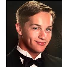 Happy Graduation Day Hiller! Seems like yesterday you were graduating from  High School. Now here we are four years later and you are graduating from  college! We are so proud of you!