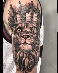 My Tattoo Artist Is Amazing I Can T Wait To Get My Lion Tattoo His Name Is Carmello Gomez And He Works A Lion Tattoo Sleeves Lion Head Tattoos Animal Tattoos