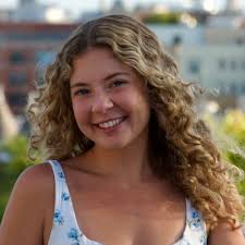 Mariah Olson (@marrolson)