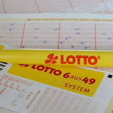 Die lottozahlen vom samstag werden immer um 19:25 uhr ermittelt. Lotto Am Samstag Die Aktuellen Zahlen Vom 19 9 2020 Wer Knackt Jackpot Wirtschaft