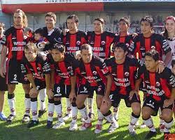 Club atlético defensores de belgrano (usually known as defensores de belgrano) is an argentine sports club from nuñez, buenos aires.the football team currently plays in nacional b, the regionalised second division of the argentine football league system. Defensores De Belgrano 2004 05 En Una Baldosa