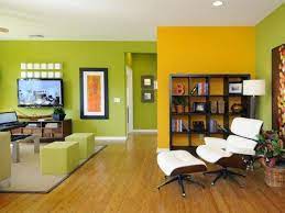 Usando Los Colores Para Dividir Espacios Casa Y Color Accent Walls In Living Room Paint Colors For Living Room Living Room Color