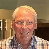 Lenny Higgins's Instagram, Twitter & Facebook