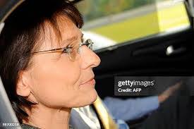 Marianne Castle's Instagram, Twitter & Facebook