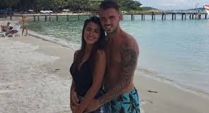 Det 3 ab, 1 h, 0 hr, 0 rbi, 0 sb. Cantiknya Lis Carolina Wags Baru Pss Sleman Istri Nico Velez