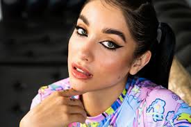 Maria Becerra regresa a Chile