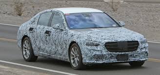 La Mercedes Classe S 2020 Allege Son Camouflage L Automobile Magazine