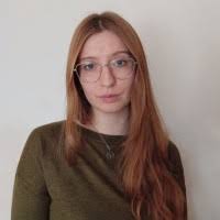 100+ profili “Deborah”