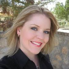 Lindsey Brewer-Munoz (@TeachesNTennies)