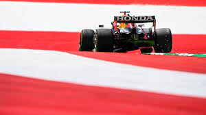 Op het stratencircuit van bakoe reed charles leclerc (ferrari) de snelste tijd, vóór nummer twee lewis hamilton (mercedes). Kwalificatie Gp Steiermark Verstappen Pakt Pole Position Met Waanzinnig Snelle Tijd Gpfans Com