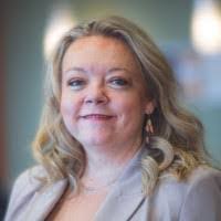 Danielle Tope's Instagram, Twitter & Facebook