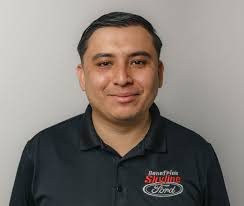 Meet The Skyline Ford Staff