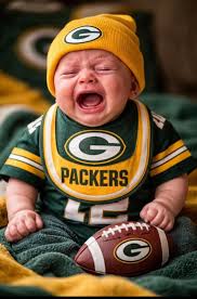 NFC NORTH Trash Talk Cave