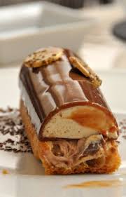 Eclair Arabica Et Anis De Yann Couvreur Hotel Prince De Galles 33 Avenue George V Paris 8e Arr Desserts French Desserts Eclair Recipe
