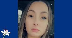 Brooke Lundy's Instagram, Twitter & Facebook