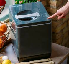 Extra food from your home) will decompose when thrown in the garbage. Best Buy Vitamix 84 5 Oz Foodcycler Indoor Food Recycler Kitchen Compost Container Gray Fc 30