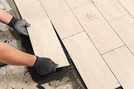 Worauf ist beim fliesen legen zu achten, um ein optimales ergebnis zu erzielen? Terrassenfliesen Hohlraume Vermeiden