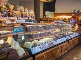 The rapanui cake was excellent (80% cacao), as the nucciola coffee. Try The Dark Chocolate Mints Scrumptous Picture Of Rapa Nui San Carlos De Bariloche Tripadvisor