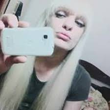 Listen to Gustavo Mota