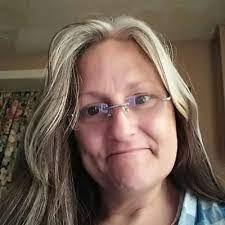 Melissa Wink's Instagram, Twitter & Facebook