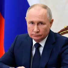 Another editor of Putin's favorite newspaper dies suddenly: 'Real shock and  tragedy'