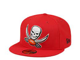 Shop new tampa bay buccaneers hats, super bowl lv champs hats, super bowl snapbacks, trophy collection hats and more at the lids online store. New Era Tampa Bay Buccaneers Elements Edition 59fifty Fitted Cap Topperzstore De