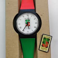 There are 19 living species of storks in six genera. Deinedruckerei Explore Facebook