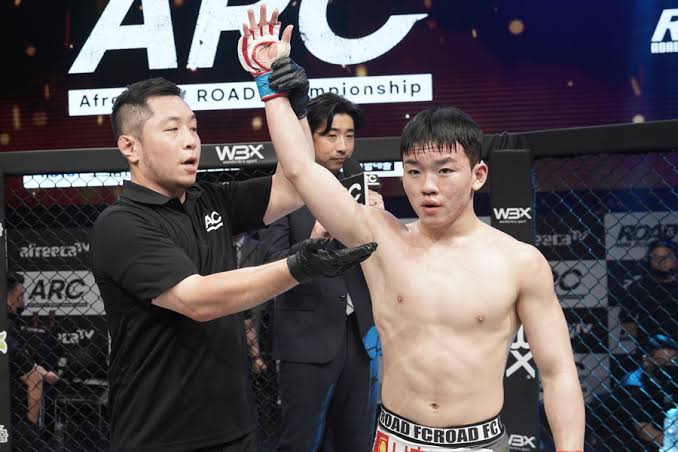 Jung Hyun Lee Win