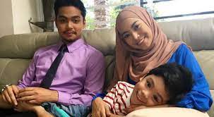 Tonton drama suamiku paling sweet tv3 episod. Pelakon Drama Suamiku Paling Sweet Encikshino Com