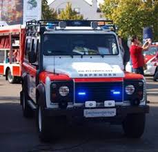 Einsatzfahrten 112 On Instagram Einsatzfahrzeug Der Bergwacht Auf Der Florian2014 In Dresden Sachsen Sachsengarage Landrover Landroverdefender Fl