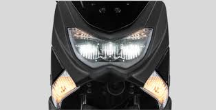 Bagikan informasi tentang list harga lampu led motor beat terbaru kepada teman atau kerabat anda. Harga Lampu Depan Honda Pcx 150 Ini 3 Kali Lipat Harga Lampu Nmax Motoblast