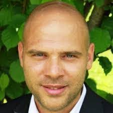 Daniel Braegger's Instagram, Twitter & Facebook